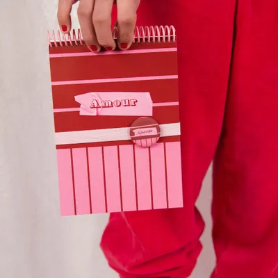 Papeterie - Carnet A5 « Amour » au design pop, fabriqué en France - MAUVAISES GRAINES