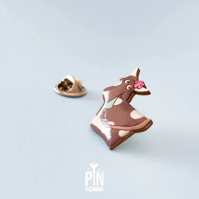 Brooches - Cow Lapel Pin – Fun Farm Animal Brooch for Jacket or Bag - PINTONIK