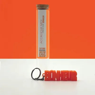 Petite maroquinerie - Porte-clés à message – BONHEUR - MAUVAISES GRAINES