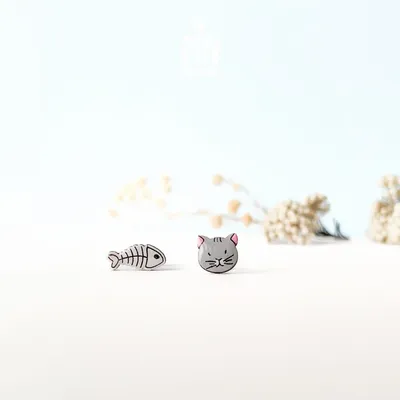 Jewelry - Mismatched Cat & Fish Skeleton Stud Earrings - Funny Wood Jewelry - PINTONIK