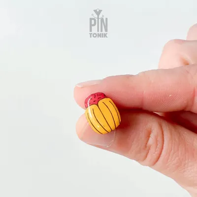 Jewelry - Colorado Potato Beetle Pin - Cottagecore Insect Brooch - PINTONIK