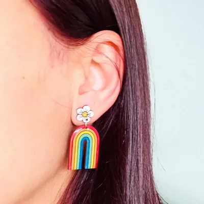 Bijoux - Boucles d'oreilles arc-en-ciel avec marguerite - PINTONIK