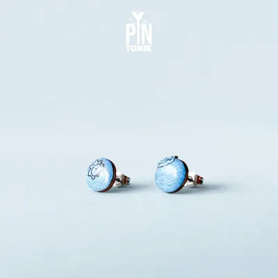 Bijoux - Boucles d'oreilles puces myrtilles - Boucles d'oreilles en bois dépareillées avec base en acier inoxydable - PINTONIK