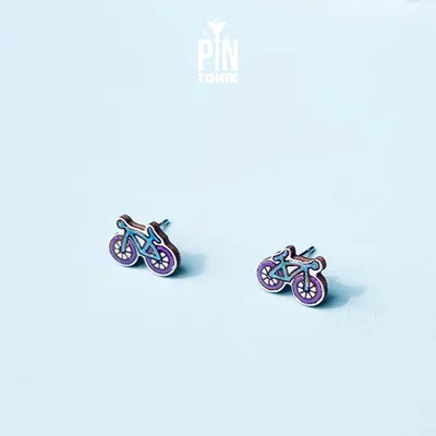 Bijoux - Boucles d'oreilles puces en forme de mini vélo - Bijoux en bois représentant un vélo - PINTONIK