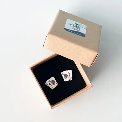 Bijoux - Boucles d'oreilles cartes de poker - Cadeaux sur le thème des jeux de Las Vegas pour joueurs de poker, de bridge ou cadeau d'anniversaire original pour un 50e anniversaire - PINTONIK