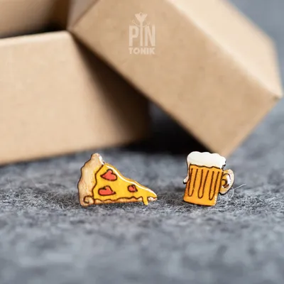 Bijoux - Clous d'oreilles originaux en forme de pizza et de bière dépareillés - PINTONIK