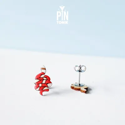 Bijoux - Boucles d'oreilles puces serpent - Bijoux Wicca d'Halloween avec serpent - Boucles d'oreilles sorcières et originales - PINTONIK