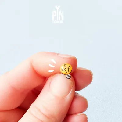 Bijoux - Boucles d'oreilles mini ampoules - Bijoux scientifiques geek - Cadeau amusant pour électricien - Accessoire ampoule « Bright Idea » - PINTONIK