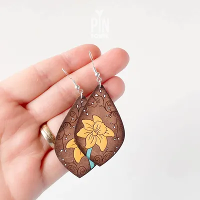 Bijoux - Boucles d'oreilles jonquille jaune - Bijoux floraux fantaisistes en bois - PINTONIK