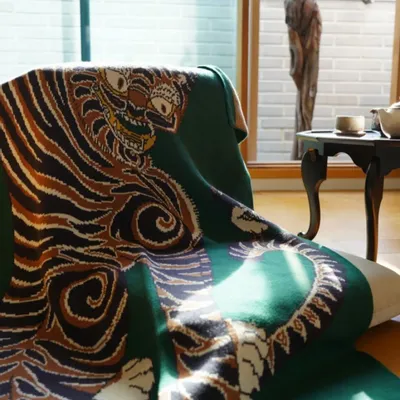 Throw blankets - Tiger and Magpie (Green) Blankets - BON`EE(LIVING ART BRAND)