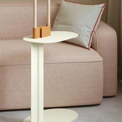 Objets de décoration - Table d’appoint en acier LONDO - UPPER HALF