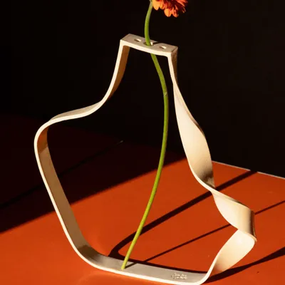 Ceramic - \" Vases without water\” - sculppural shape - CAROLINE CUTAIA