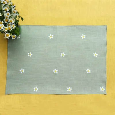 Table linen - Embroidered Linen Placemat | PRATOLINE Sage Green - GIARDINO SEGRETO