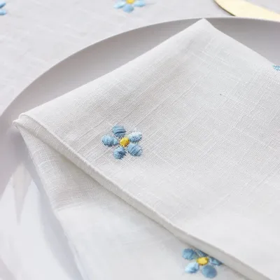 Comforters and pillows - Embroidered linen pillow cover | PRATOLINE Light Blue - GIARDINO SEGRETO