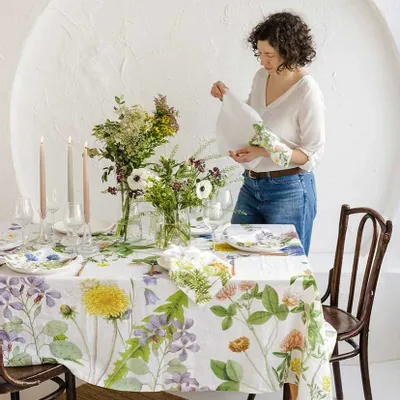 Table cloths - FIELD FLOWERS  ǀ 100% Linen Tablecloth - LINOROOM 100% LINEN TEXTILES
