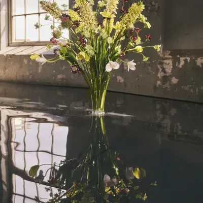 Floral decoration - Artificial Silk Tulip Bouquet in Green, Burgundy & Lime - SILK-KA BV