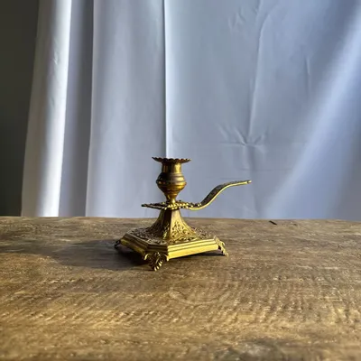 Decorative objects - Large engraved gold hand candle holder D11 H12.5 - OFFICE OBJETS