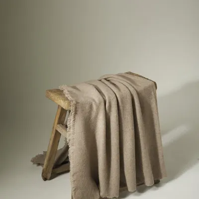 Plaids - COUVERTURE TIBÉTAINE EN CACHEMIRE ÉCOLOGIQUE NON TEINTÉE POUR BÉBÉ - MIRROR IN THE SKY CASHMERE