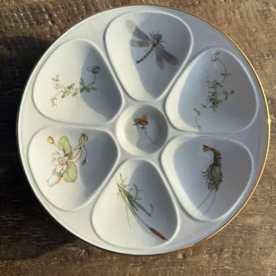 Assiettes de réception - Lot de 8 assiettes à huîtres ou à compartiment modèle aquatique Lourio - OFFICE OBJETS