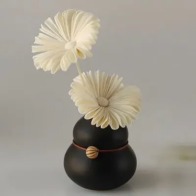Gifts - Ceramic fragrance diffuser with Gerbera en Sola flowers - ANOQ