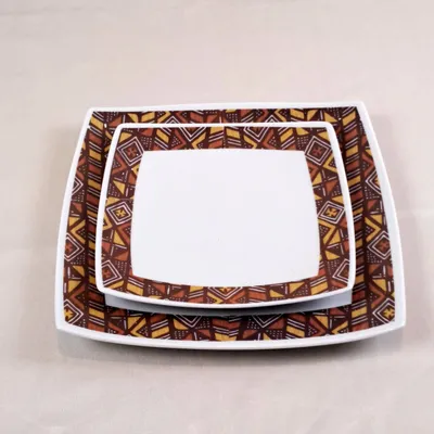 Cadeaux - Édition Limitée : Coffret de 6 Assiettes Carrées en Porcelaine Française Personnalisables – Motif Bogolan & Rhinocéros, Artisanat Unique - KEMI HOME ART