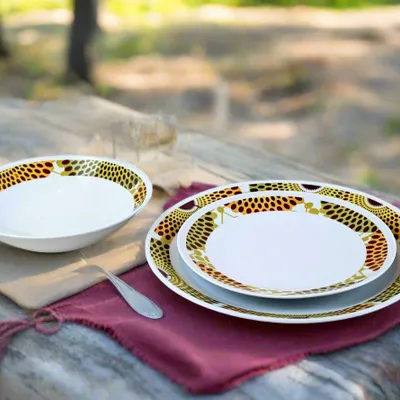 Gifts - Limited Edition: Set of 6 Customizable French Porcelain Plates – Unique Gammaphone Pattern for a Stylish Table - KEMI HOME ART