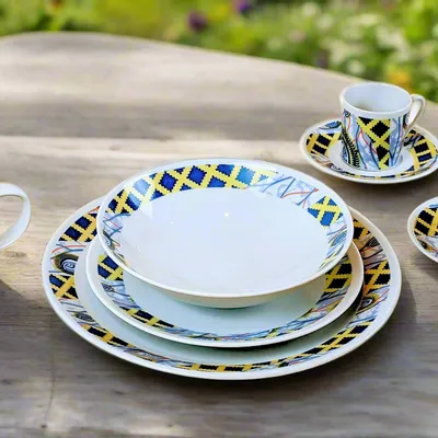 Gifts - WAX Elegance: Set of 6 Customizable French Porcelain Plates, « Eye of My Co-Wife » Motif – Bespoke Craftsmanship - KEMI HOME ART