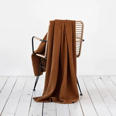 Throw blankets - Linen waffle throw blanket in Cinnamon - MAGICLINEN