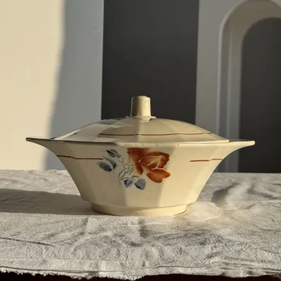 Platter and bowls - Sarreguemines tureen with antique lid with rose pattern D33 H28 - OFFICE OBJETS