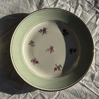 Formal plates - Set of 7 small turquoise dessert plates with gold border L'amandino - OFFICE OBJETS