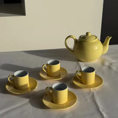 Tea and coffee accessories - Vintage yellow teapot ball H15.5cm D9cm - OFFICE OBJETS