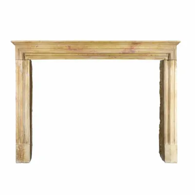 Decorative objects - French Limestone Fireplace. - MAISON LEON VAN DEN BOGAERT