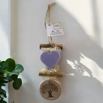 Savons - Tresse 1 Cœur Lavande avec Rond Bois "Olivier" - FABRIQUE LOMAELLE