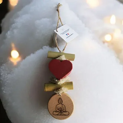 Savons - Tresse 1 Savon Cœur Nag Champa avec Rond Bois "Bouddha" - FABRIQUE LOMAELLE