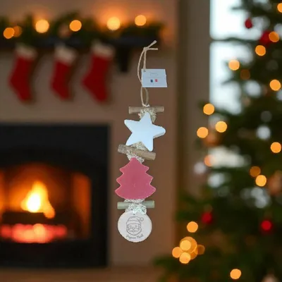 Savons - Tresse 1 Savon Etoile Blanche Bergamote 1 Savon Sapin Fruit Rouge avec Rond Bois "Tête de Père Noël" - FABRIQUE LOMAELLE