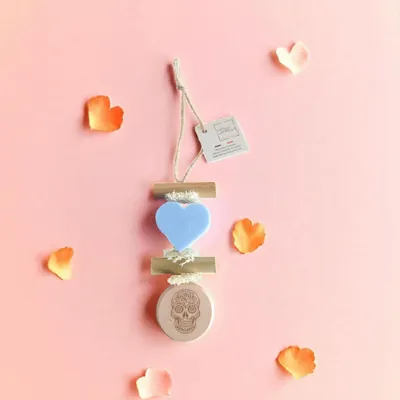 Savons - Tresse 1 Savon Cœur Ecume avec Rond bois Gravé "Tête de Mort Mexicaine" - FABRIQUE LOMAELLE