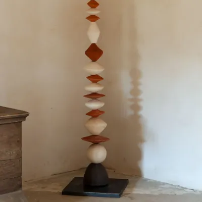 Design objects - Totem made of ceramic pieces customised - STUDIO WILD ORANGE