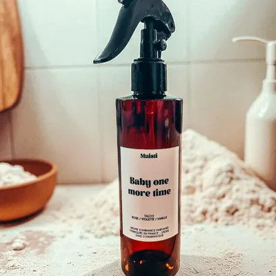 Home fragrances - Room mist - Baby one more time - Rose, Violet, Vanilla scent - 250ml - MUISTI