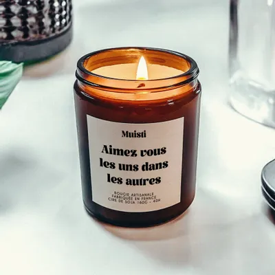 Objets de décoration - Bougie Parfumée - Aimez vous les uns dans les autres - Musc blanc – 160g - MUISTI