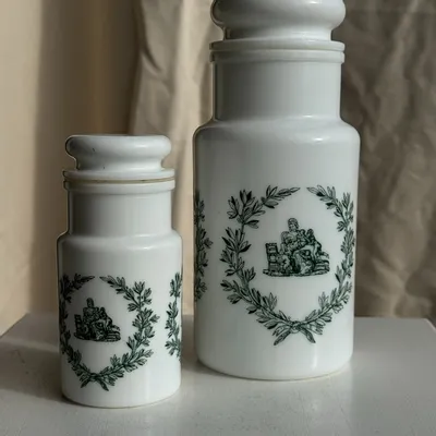 Objets de décoration - Duo de flacons en verre blanc motifs verts italiens - OFFICE OBJETS