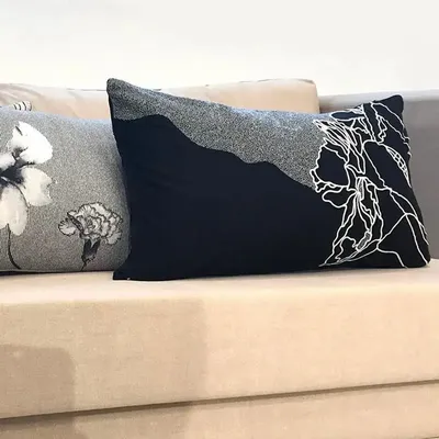 Fabric cushions - Acacia: Cotton Embroidered Cushion - PASHMA