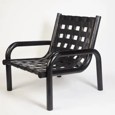 Fauteuils - Fauteuil Ginga en cuir et chêne massif noir effet sablé - DUISTT