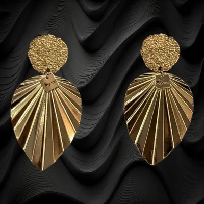 Jewelry - 02 Pop Arty Golden Palm Tree Clip - MAISON FITZGERALD