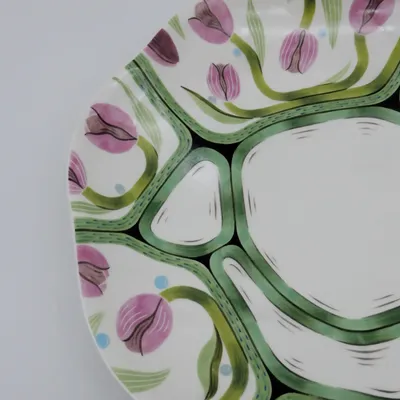 Plats et saladiers - L'assiette Ascending Tulip (série Garden) - GLAZARA