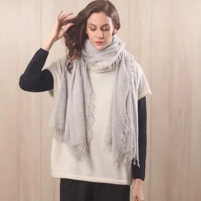 Foulards et écharpes - Écharpe en cachemire mélangé tricotée et feutrée à la main - PASHMA