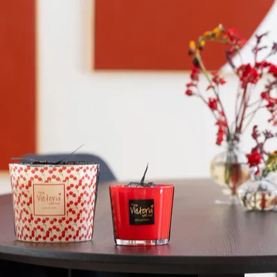 Candles - VICTORIA FRUIT candle - VICTORIA WITH LOVE COLLECTION