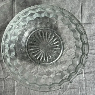 Plats et saladiers - Petit saladier en verre vintage à motif de cubes - OFFICE OBJETS