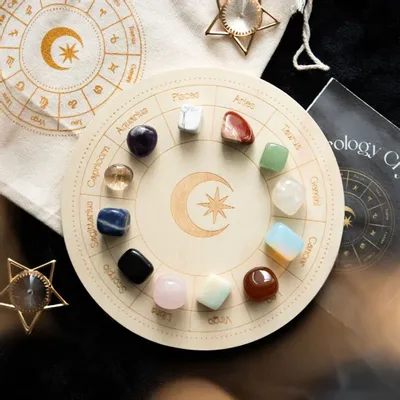 Decorative objects - Astrology Wheel Crystal Grid Set - SOMETHING DIFFERENT WHOLESALE