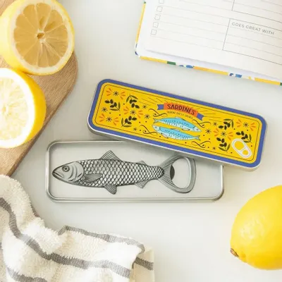 Accessoires pour le vin - Ouvre-bouteille sardine dans sa boîte de rangement - SOMETHING DIFFERENT WHOLESALE