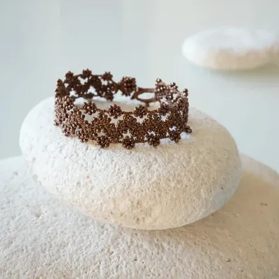 Jewelry - TEXTILE BRACELET MADE OF THREAD AND BEADS, WITH GRAPHIC PATTERNS, MODE - KARAWAN AUTHENTIC